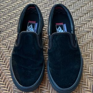 Vans Classic Black Suede Skateboarding Slip-On Men’s Sneakers Size 9
